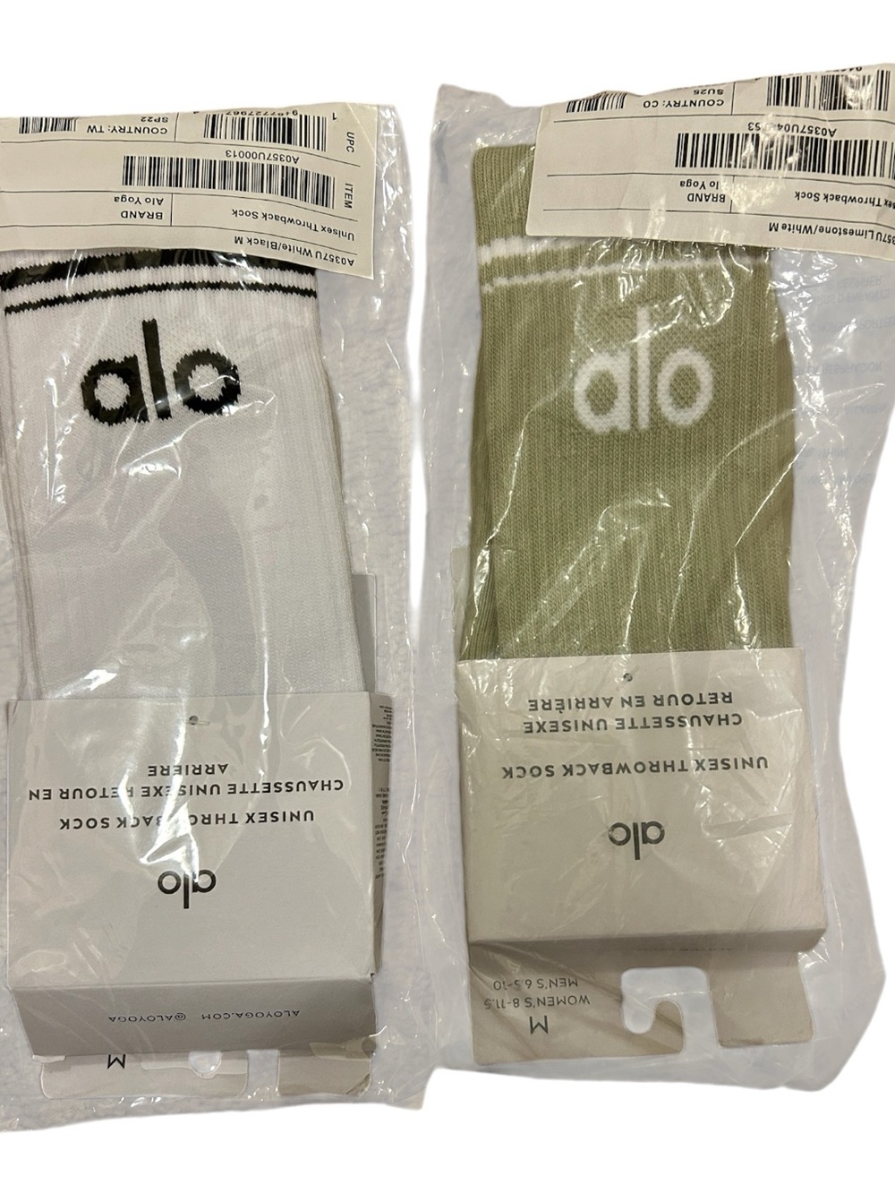 NWT Alo Yoga Throwback Socks 2-Pack Bundle - White & Matcha Green Size M